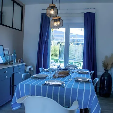 Holiday home Ar Mervent/plage A Pieds